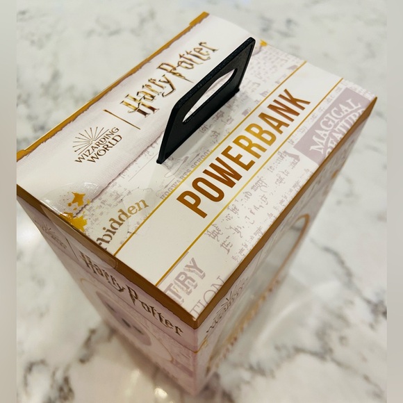 🔥Host Pick! 🔥 NWT! Harry Potter Power Bank, Hedwig owl shape. In unopened box. - Picture 5 of 5